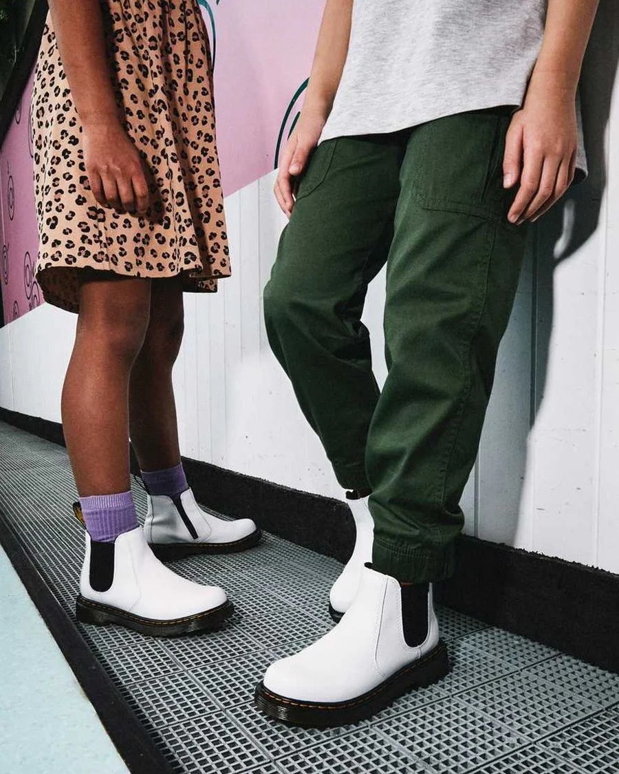 2976 ROMARIO J DR. MARTENS FILLETTE SOULIER - Image 2