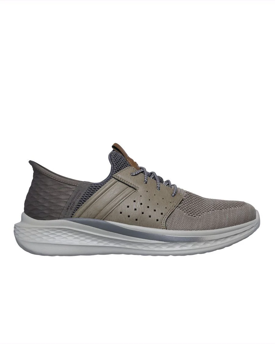SLADE-OCON SKECHERS CHAUSSURE TOUT-ALLER