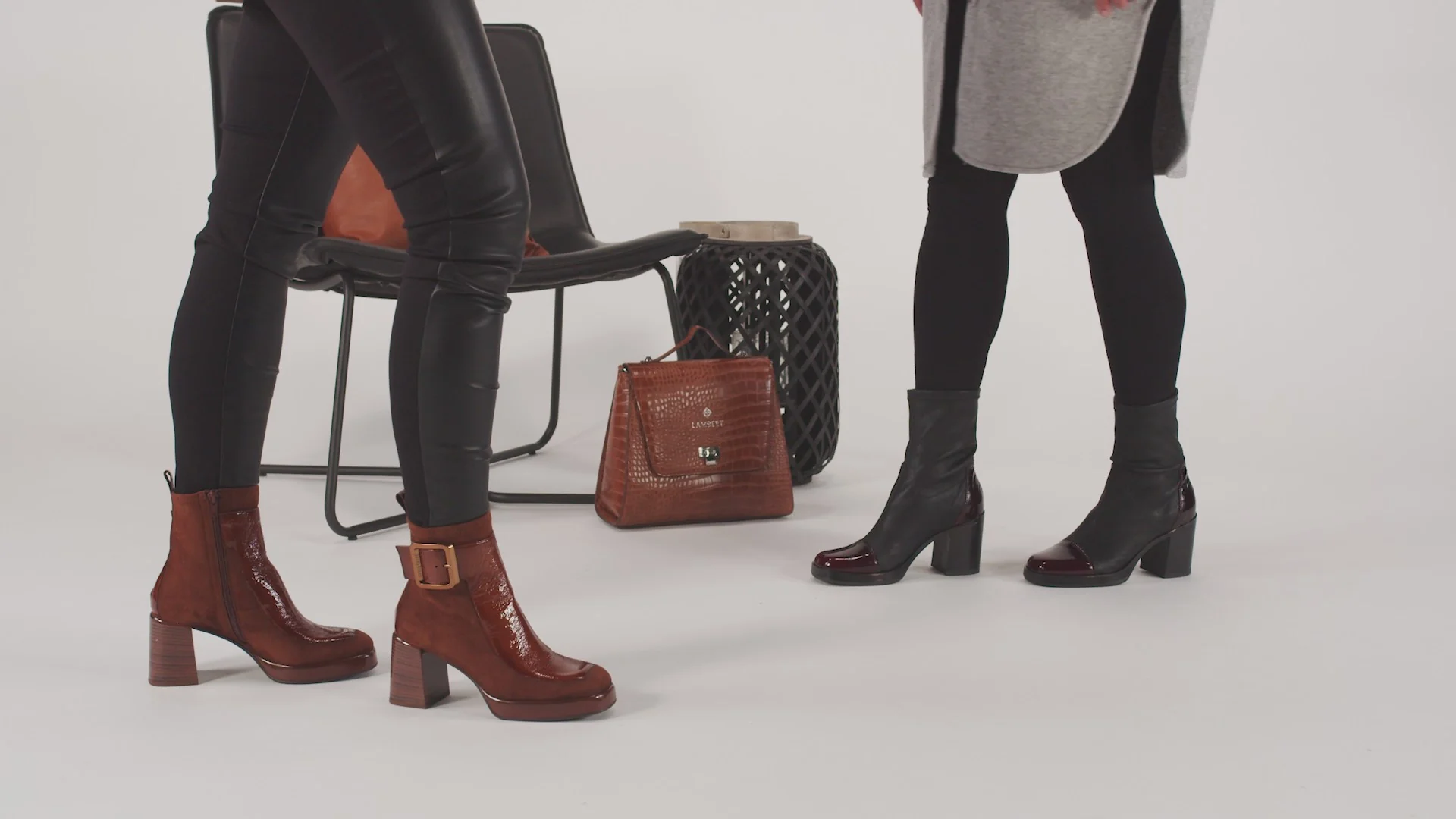 TOKIO HISPANITAS BOTTE COURTE - Image 2
